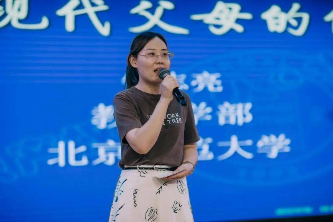 无锡球迷到苏州观赛被苏州球迷圈粉无锡球迷的苏州观赛之旅，被苏州球迷魅力圈粉的心动瞬间